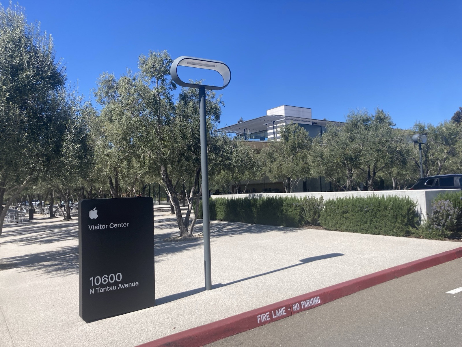 Brand new Apple Visitor Center Notebooks (free pick up)