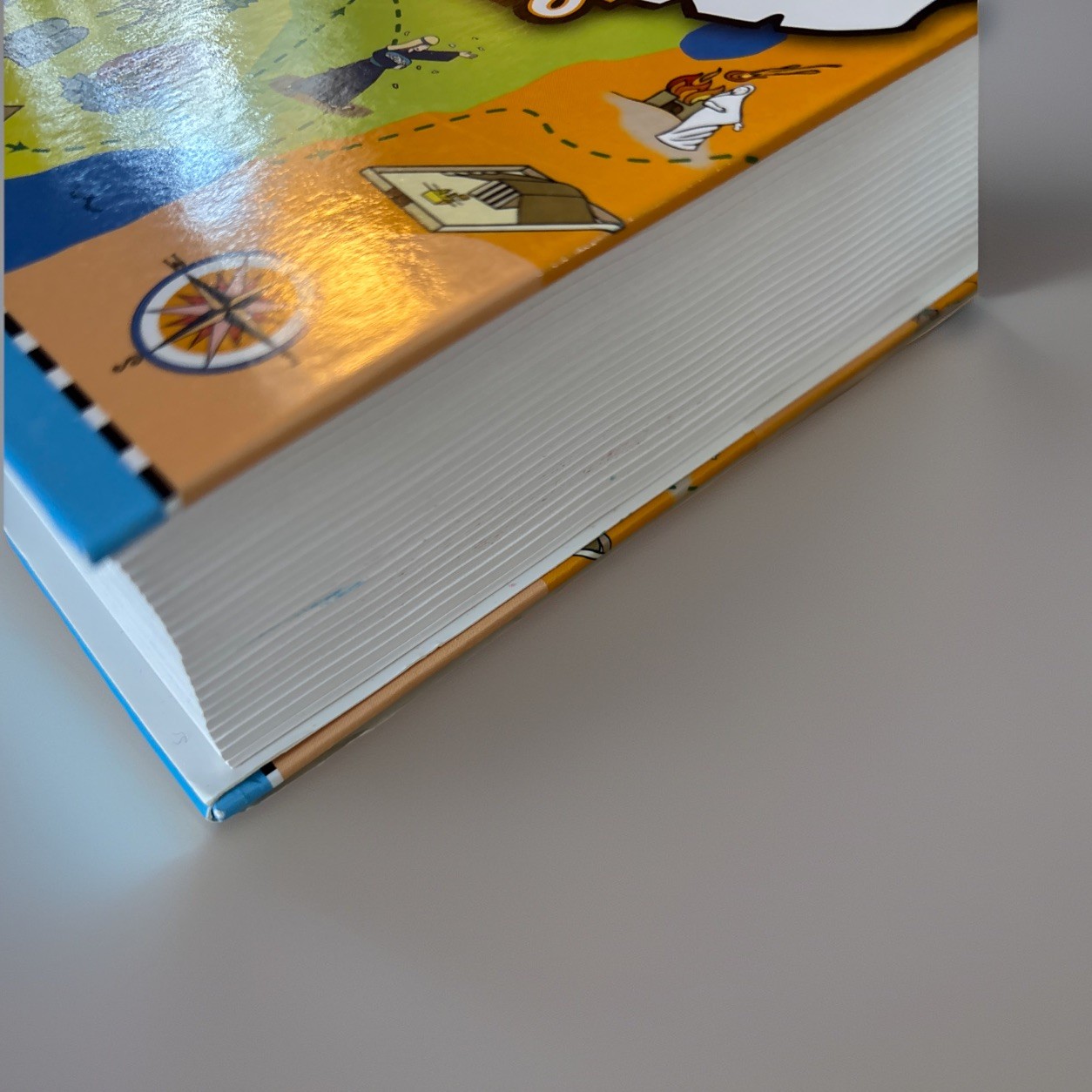 NIrV, The Illustrated Holy Bible for Kids, Hardcover, Full Color, Comfort – GOOD