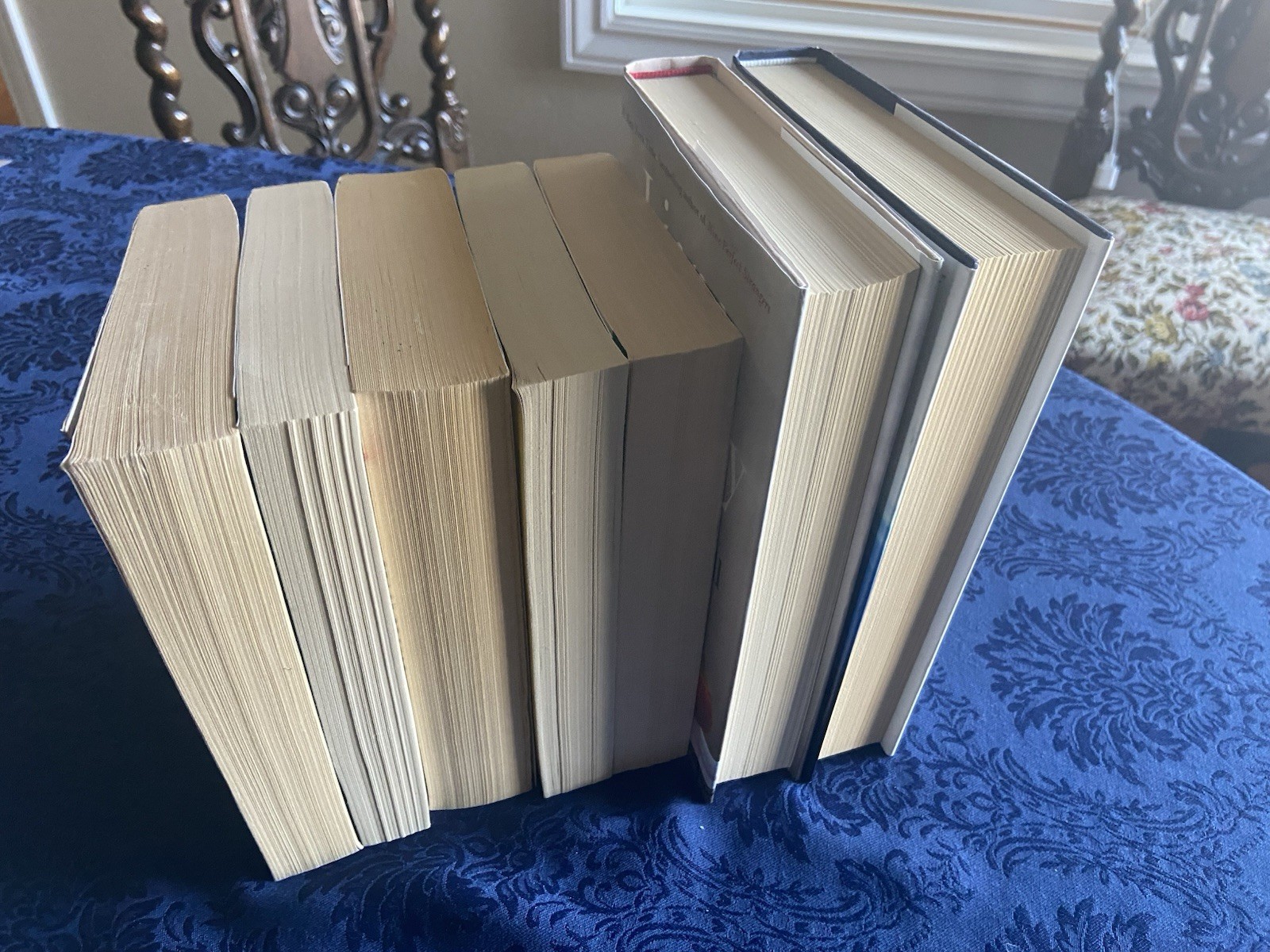 Lot of 7 LIANE MORIARTY Apples Never Fall, Here One Moment Signed + 5 TPB FREESH
