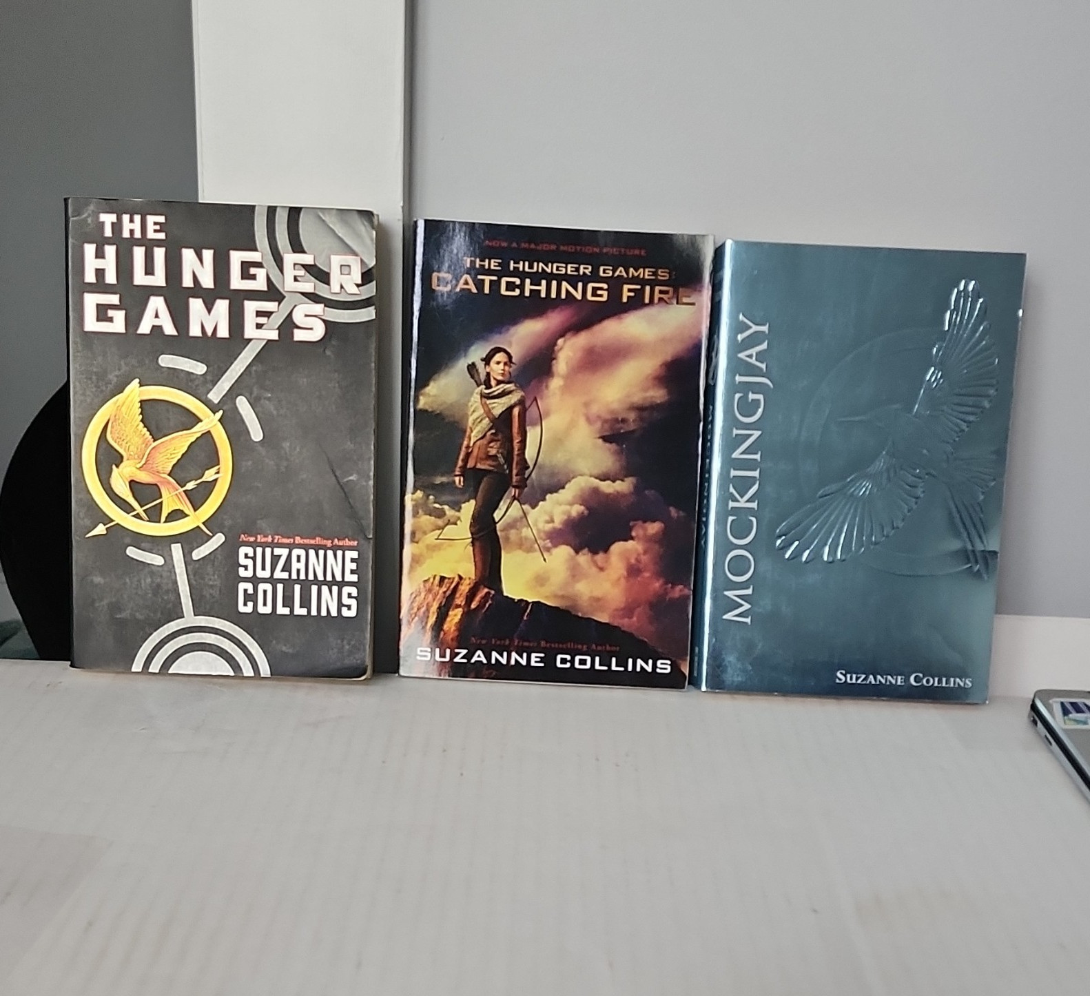 Suzanne Collins Hunger Games Trilogy Paperback: Hunger Games, Catching Fire