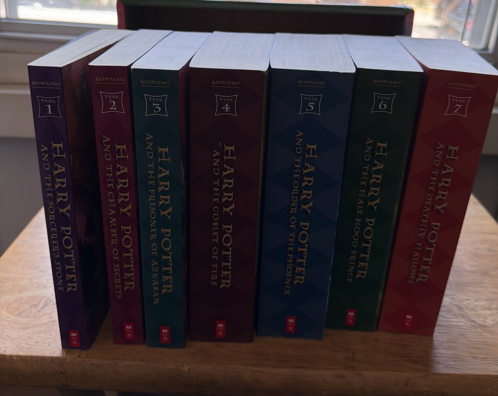 Harry Potter Complete 7 Book Set Paperback Box Set English Scholastic Rowling