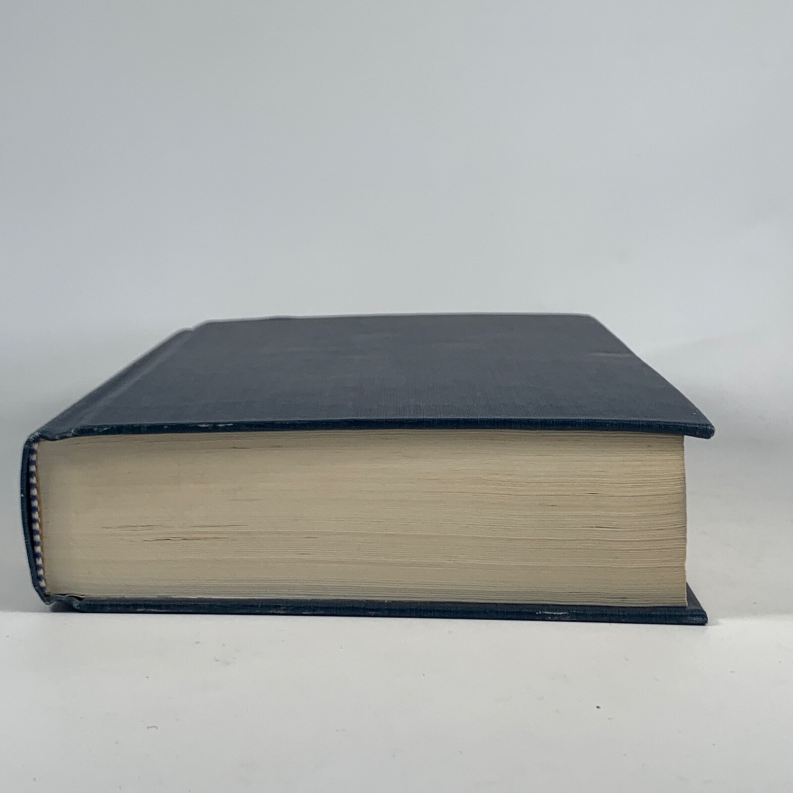The New English Bible with the Apocrypha Oxford Study Edition 1976