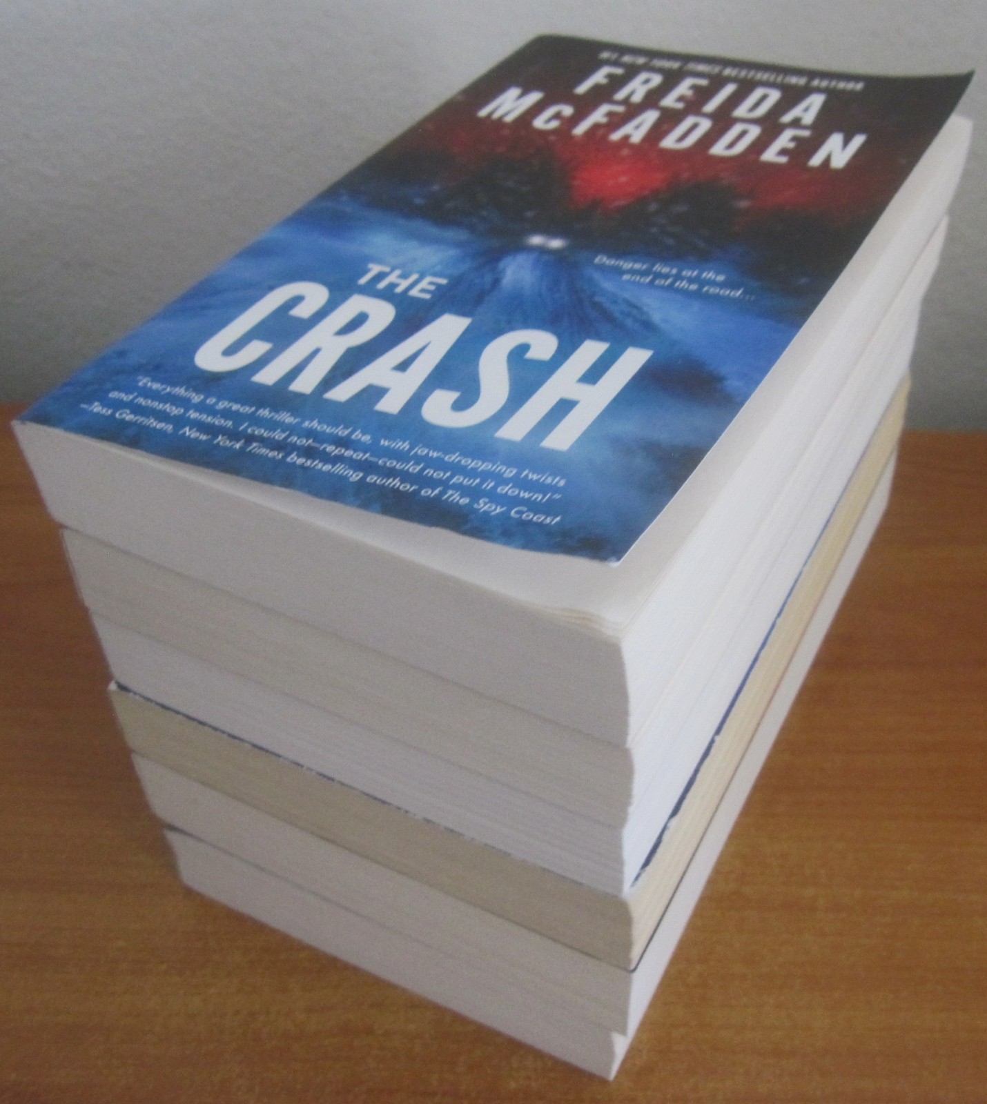 FREIDA McFADDEN 6 BOOKS: CRASH, WANT TO KNOW A SECRET, TENANT, HOUSEMAID SERIES
