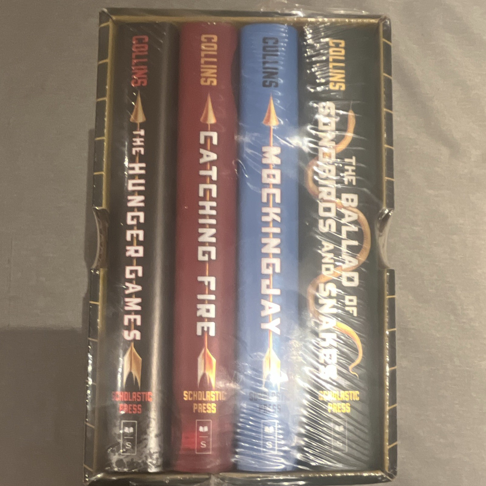 Suzanne Collins: The Hunger Games 4-Book Collection Box Set YA Dystopian