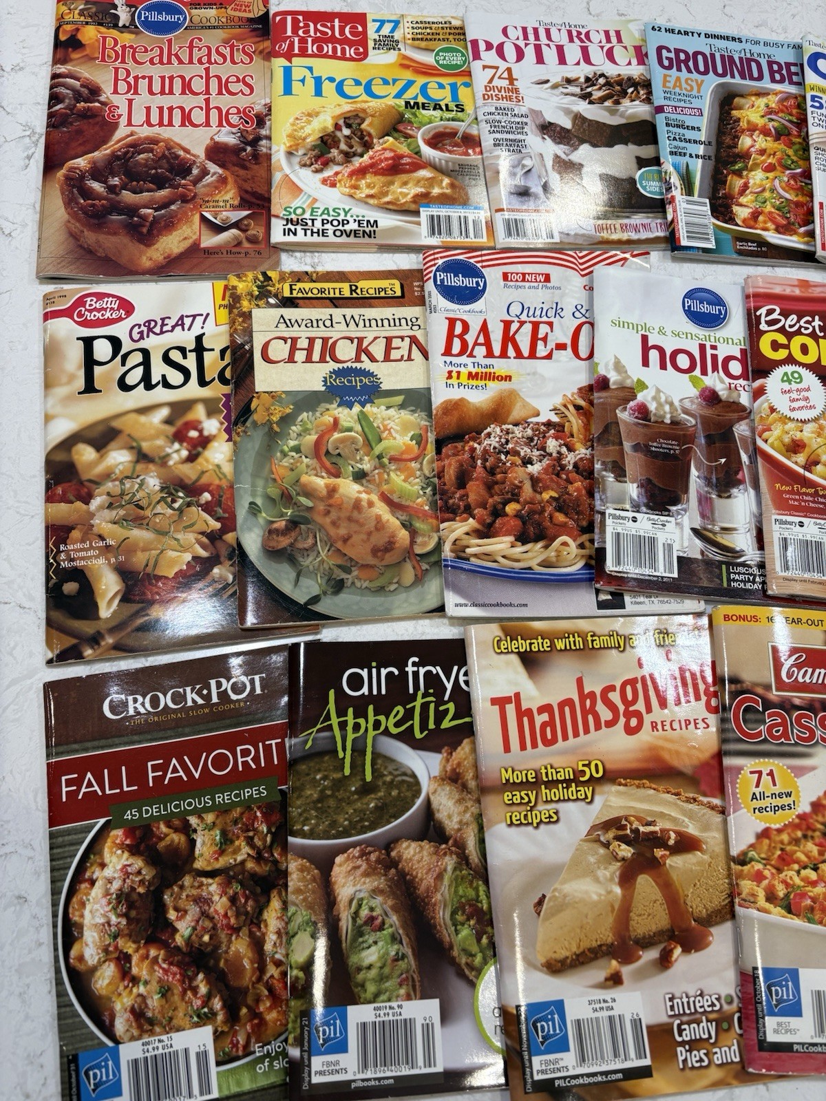 Lot of 22 Pillsbury, Betty Crocker, Taste of Home Small Cookbooks 2000 – 2010’s